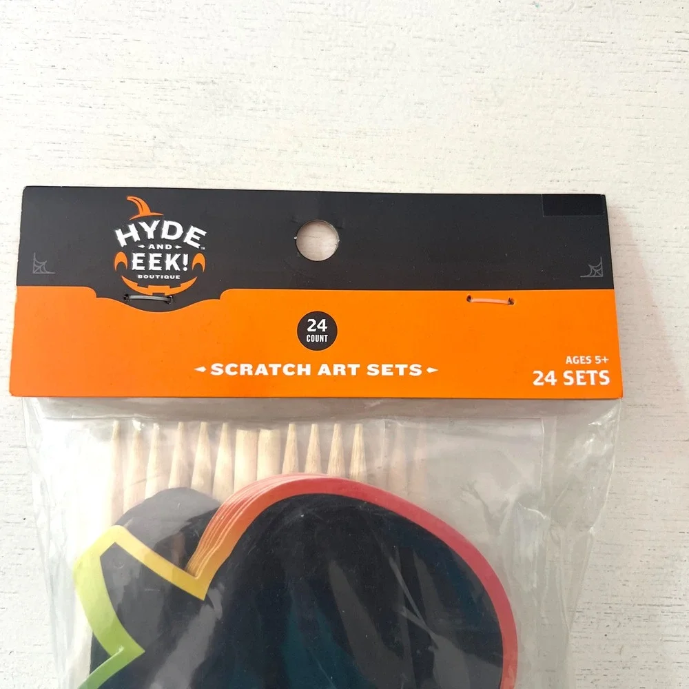 Hyde and EEK Boutique Halloween Scratch Art Sets 24 Count Pumpkin Skull Rainbow